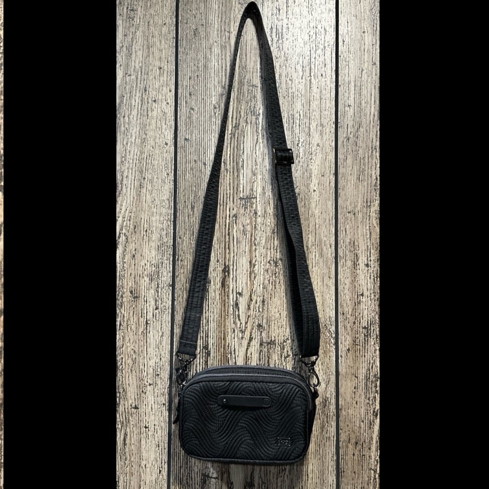 Lug Classic Convertible Crossbody Bag - Coupe - Picture 2 of 7